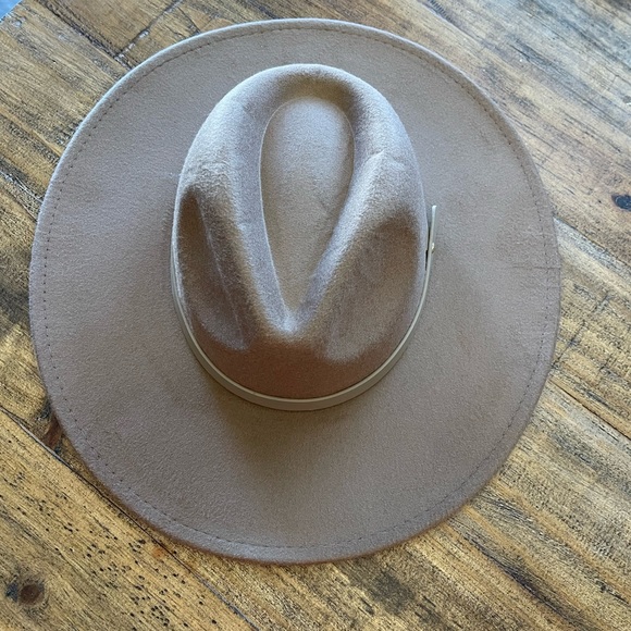 NWT Forever 21 Fedora Felt Hat - Picture 2 of 6